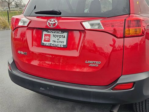 Used 2013 Toyota RAV4 Limited image 13