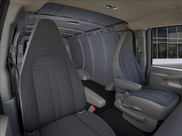 New 2026 GMC Savana 3500 w/ Driver Convenience Package RWD image 19
