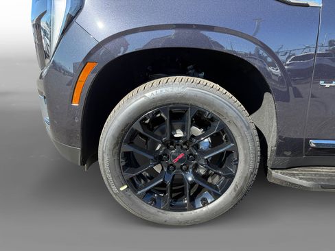 New 2026 GMC Yukon Elevation w/ LPO, Floor Liner Package image 9