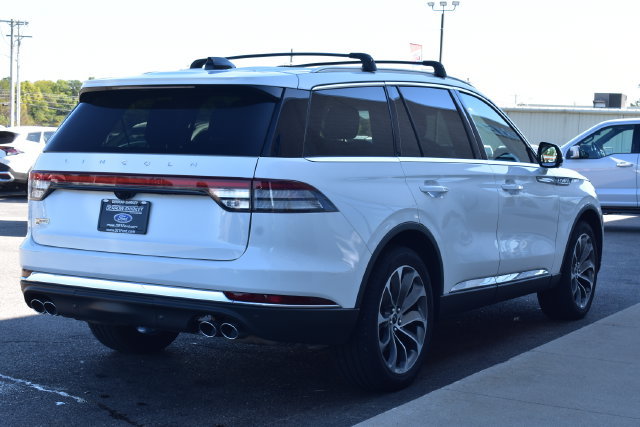 Used 2025 Lincoln Aviator Reserve w/ Illumination Package AWD/4WD image 14