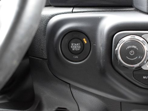Used 2023 Jeep Wrangler Unlimited Sport AWD/4WD image 17