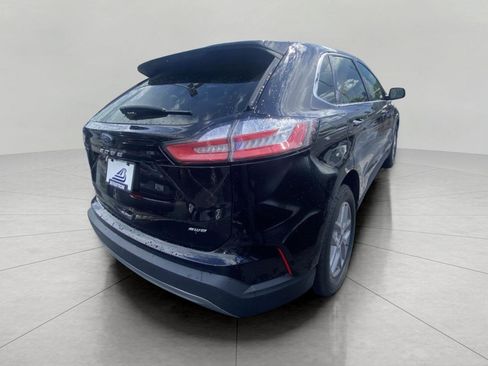 Certified 2024 Ford Edge SEL w/ Convenience Package AWD/4WD image 6