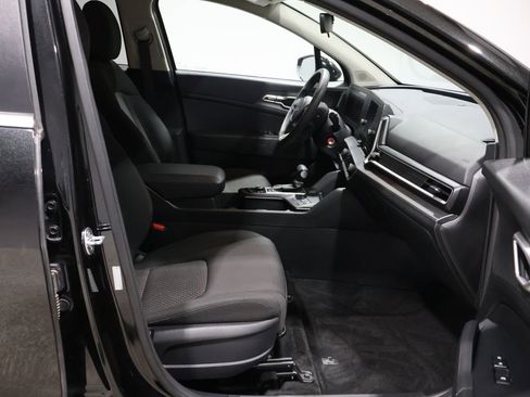 Used 2024 Kia Sportage LX image 22