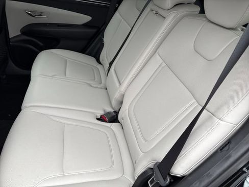 Used 2023 Hyundai Tucson SEL w/ Convenience Package image 10