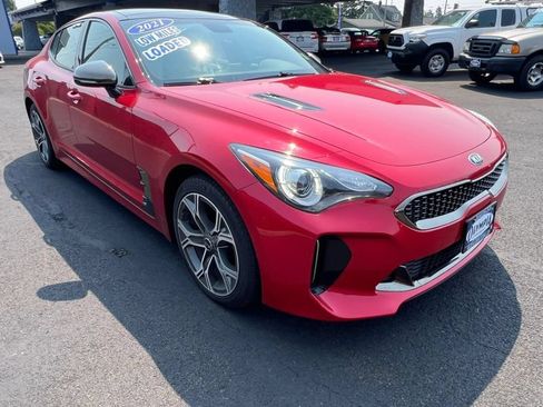 Used 2021 Kia Stinger GT-Line w/ Sun & Sound Package AWD/4WD image 4