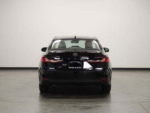 Used 2025 Toyota Camry LE w/ Convenience Package AWD/4WD image 7