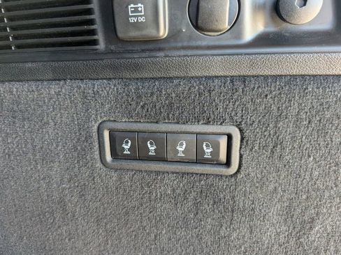 Used 2022 Jeep Grand Wagoneer Series III w/ Rear Seat Video Group 1 image 29