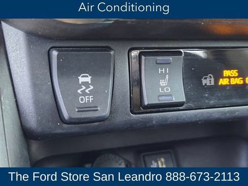 Used 2024 Toyota RAV4 XLE w/ Convenience Package AWD/4WD image 21