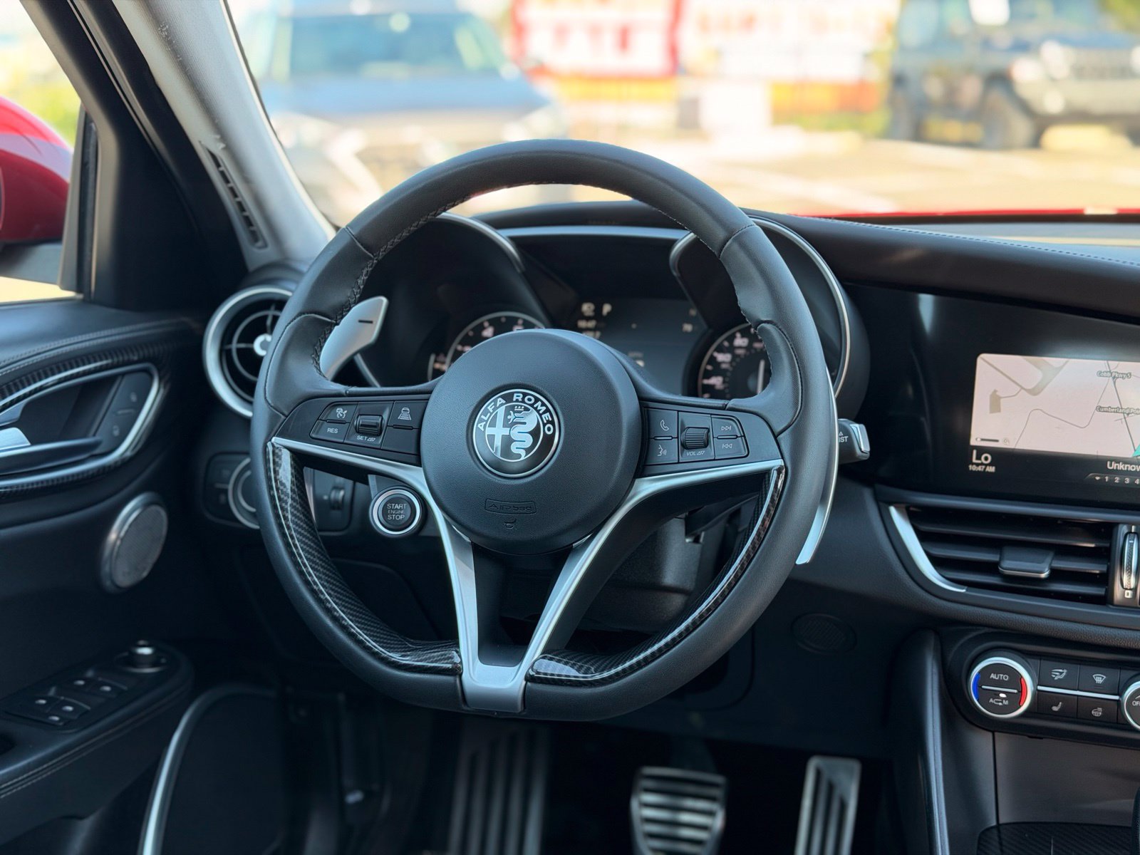 Used 2017 Alfa Romeo Giulia Ti w/ TI 19" Sport Package AWD/4WD image 36