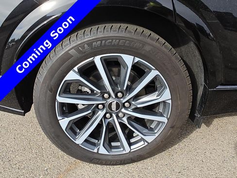 Used 2024 Cadillac Lyriq Sport RWD image 20