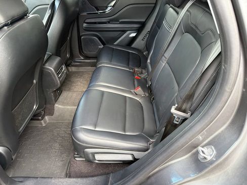 Used 2021 Lincoln Corsair AWD w/ Equipment Group 101A image 7