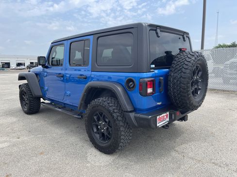 Used 2024 Jeep Wrangler Unlimited Sport AWD/4WD image 6
