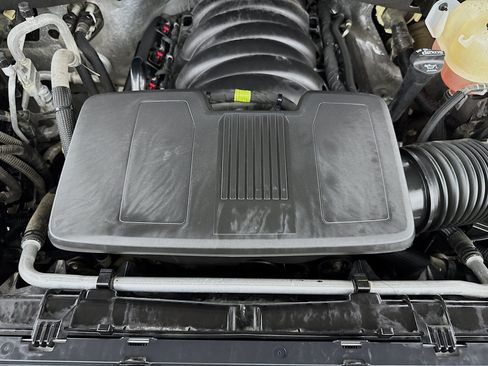 Used 2022 Chevrolet Silverado 1500 LT RWD image 36