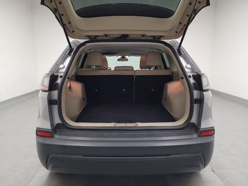 Used 2020 Jeep Cherokee Latitude image 29