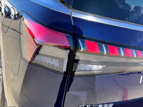 Certified 2025 INFINITI QX80 Luxe image 42