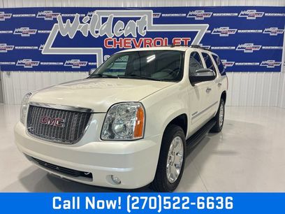 Used 2014 GMC Yukon SLT w/ SLT Chrome Package