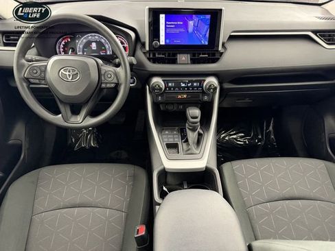 Used 2025 Toyota RAV4 XLE w/ Convenience Package image 21