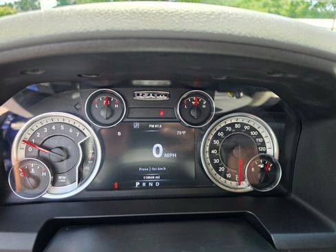 Used 2014 RAM 1500 SLT AWD/4WD image 8