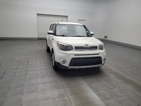 Used 2019 Kia Soul + FWD image 13