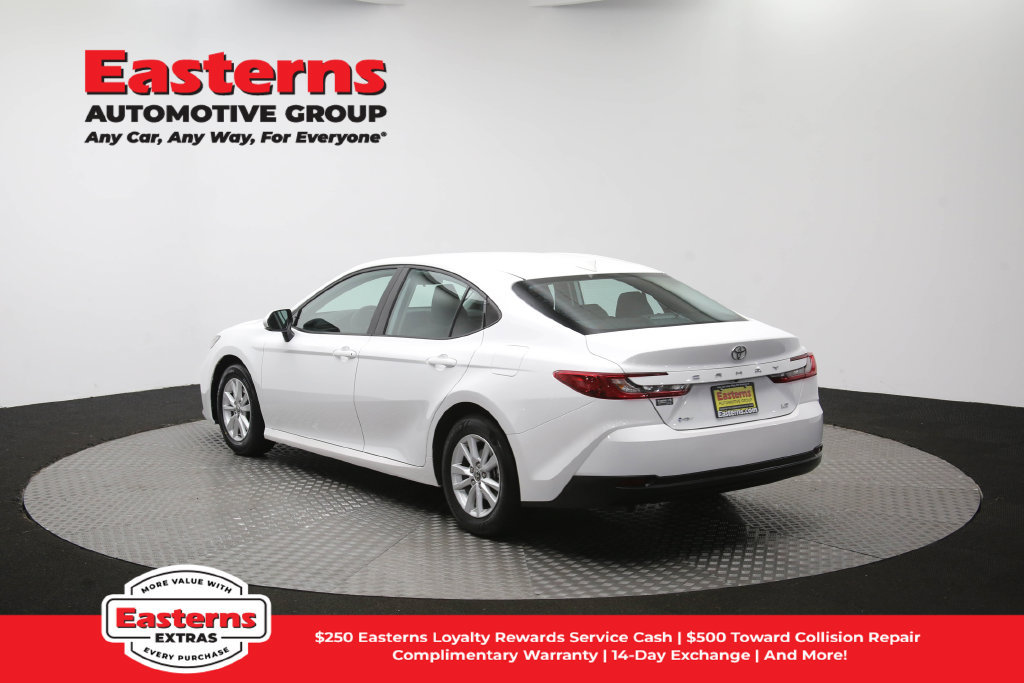 Used 2025 Toyota Camry LE FWD image 63