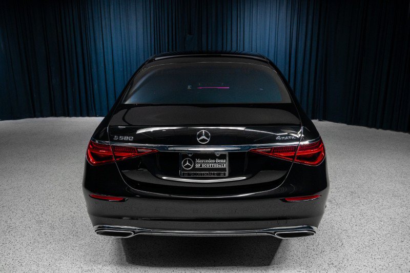 Used 2023 Mercedes-Benz S 580 4MATIC Sedan image 6