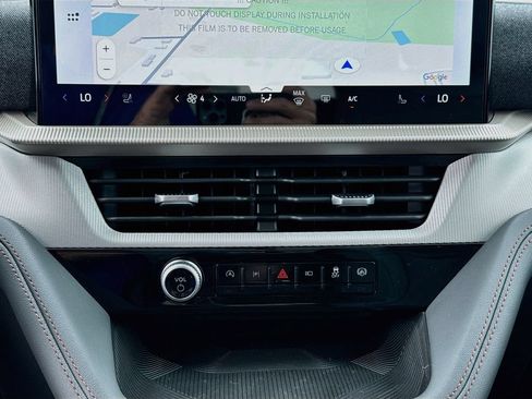 New 2026 Ford Explorer Active w/ Active Comfort Package RWD image 16
