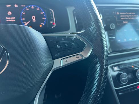 Used 2021 Volkswagen Atlas Cross Sport SEL R-Line image 14