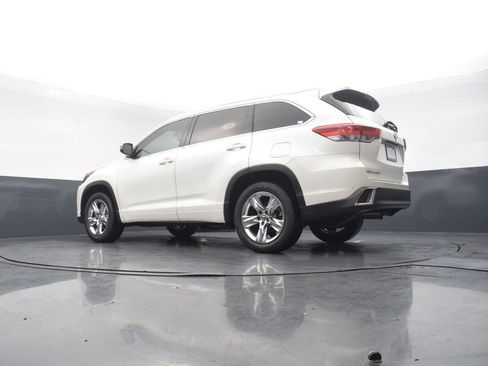 Used 2018 Toyota Highlander Limited image 53
