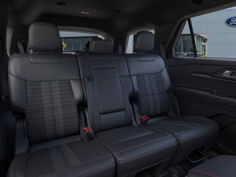 New 2026 Ford Explorer ST-Line w/ ST-Line Street Pack image 12