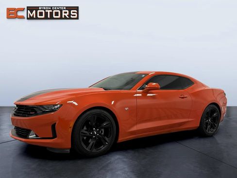 Used 2019 Chevrolet Camaro LT w/ RS Package RWD image 2