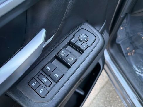 New 2026 RAM 1500 Big Horn AWD/4WD image 18