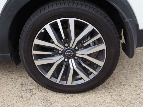 Used 2022 Nissan Kicks SV FWD image 26