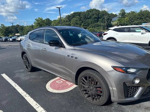 Used 2022 Maserati Levante GT AWD/4WD image 1