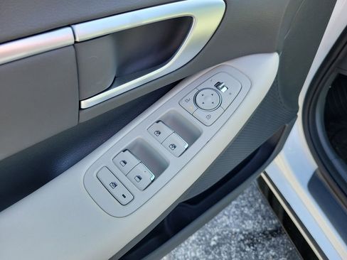 New 2026 Hyundai Sonata SEL FWD image 15