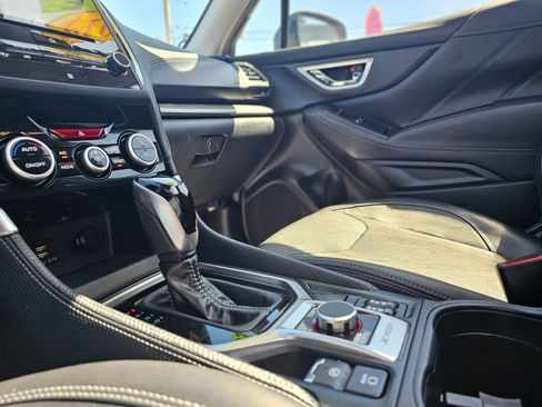 Used 2019 Subaru Forester Limited image 23