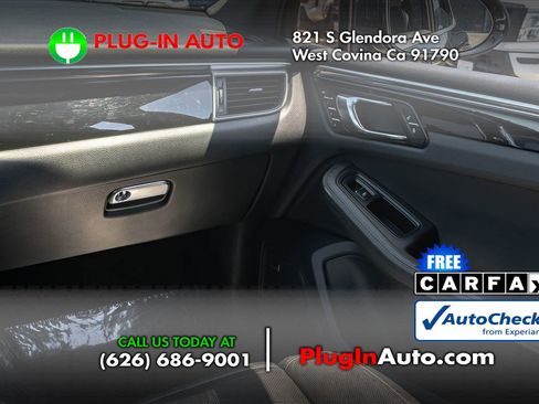 Used 2018 Porsche Macan S AWD/4WD image 18