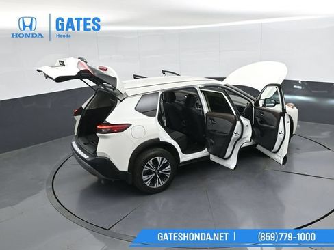 Used 2023 Nissan Rogue SV FWD image 49