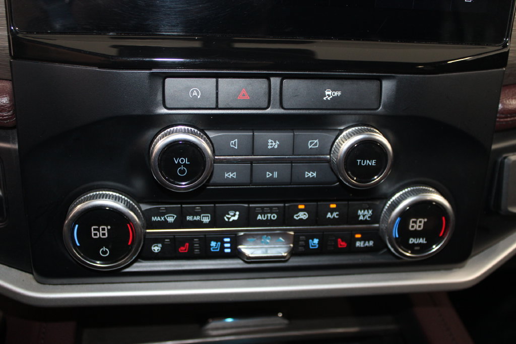 Used 2024 Ford Expedition Max Limited RWD image 49