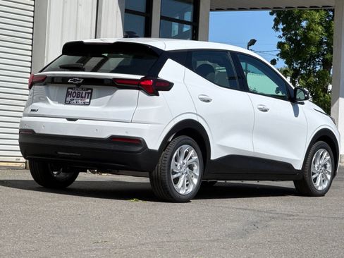 New 2027 Chevrolet Bolt LT w/ Comfort Package FWD image 3