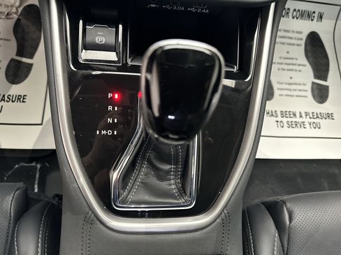 Certified 2025 Subaru Outback Limited image 41