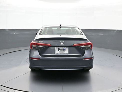 Used 2023 Honda Civic EX image 7