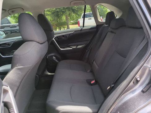 Certified 2021 Toyota RAV4 LE FWD image 13