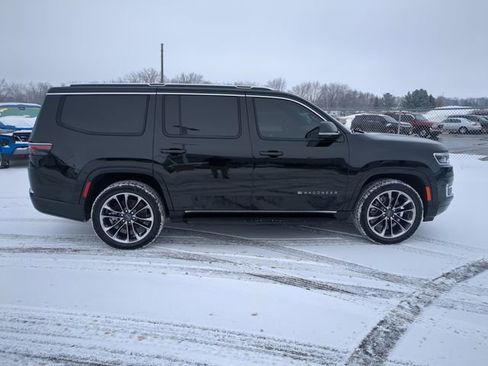 Used 2023 Jeep Wagoneer Series II w/ Premium Group I image 6