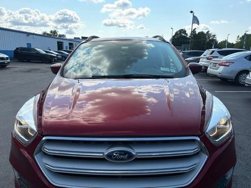 Used 2018 Ford Escape SEL AWD/4WD image 2