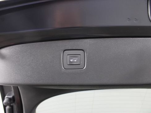 New 2026 Buick Envista Sport Touring w/ Convenience I Package FWD image 18