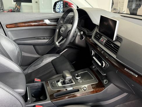 Used 2018 Audi Q5 2.0T Premium Plus w/ Premium Plus Package AWD/4WD image 22