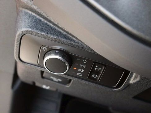 New 2025 Ford Bronco 4-Door image 23