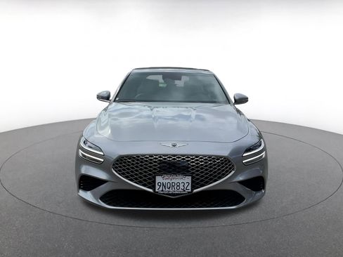 Used 2025 Genesis G70 2.5T image 4