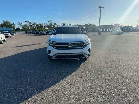 Used 2021 Volkswagen Atlas Cross Sport SEL FWD image 3