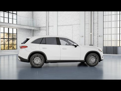 Certified 2026 Mercedes-Benz GLC 300 4MATIC image 12